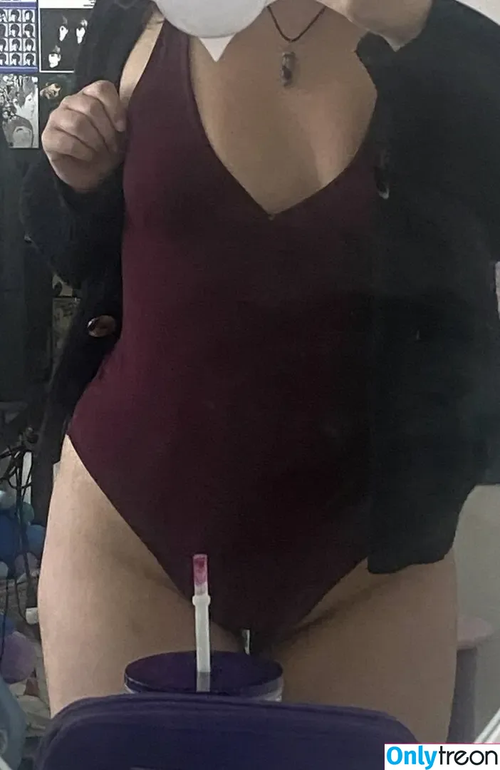 SmokeZenith nude photo #0021 (SmokePenith)