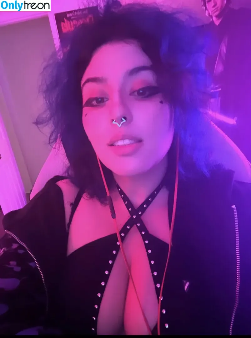 SmokeZenith nude photo #0031 (SmokePenith)