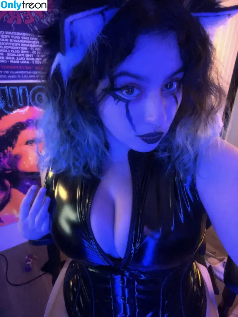 SmokeZenith nude photo #0033 (SmokePenith)