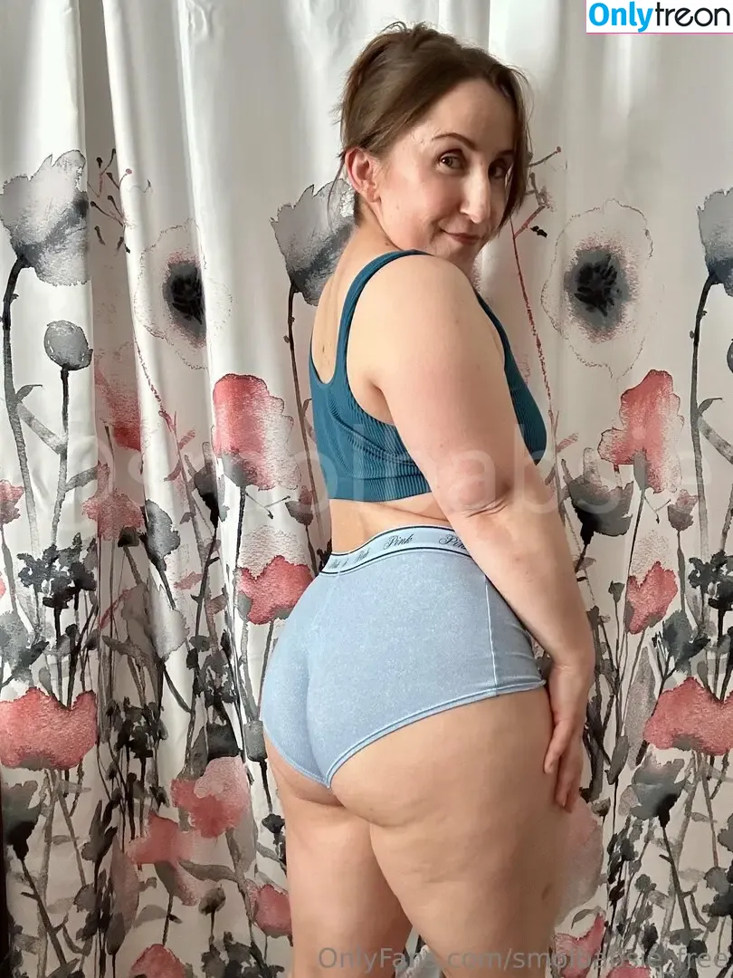 smolbabsie_free nude photo #0006 (smolbabsie)