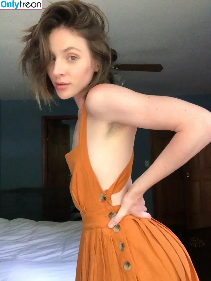 smouldered nude photo #0001 (smoulder_doom)