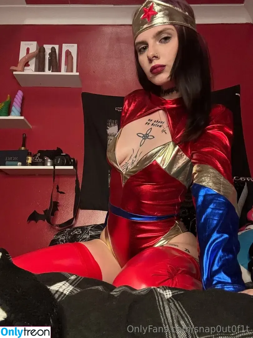 snapoutof1t nude photo #0014 (snapoutof1t)