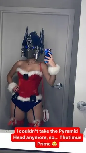SnarkyJayCosplay / Snarkyjay / alicecosplay nude photo #0062