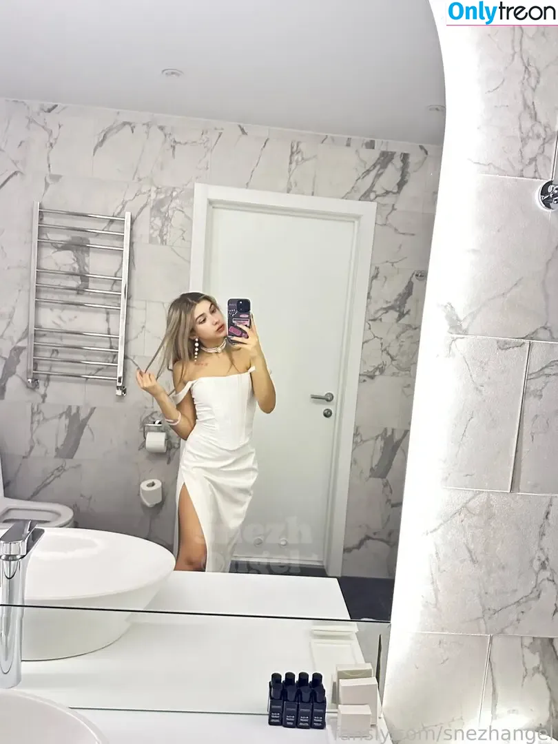 snezhangel nude photo #0015 (miss_snezhana / snezhangelll)