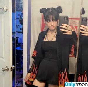 Snickerbitch / Sam / Silkgarbage / snickersiren nude photo #0004