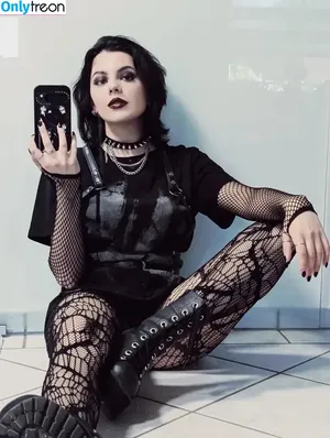 Snippycosplay nude photo #0031