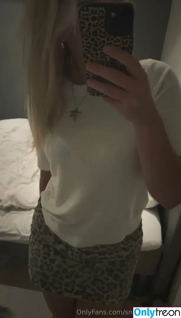 snowbunniie666 nude photo #0017 (snowbunni666)