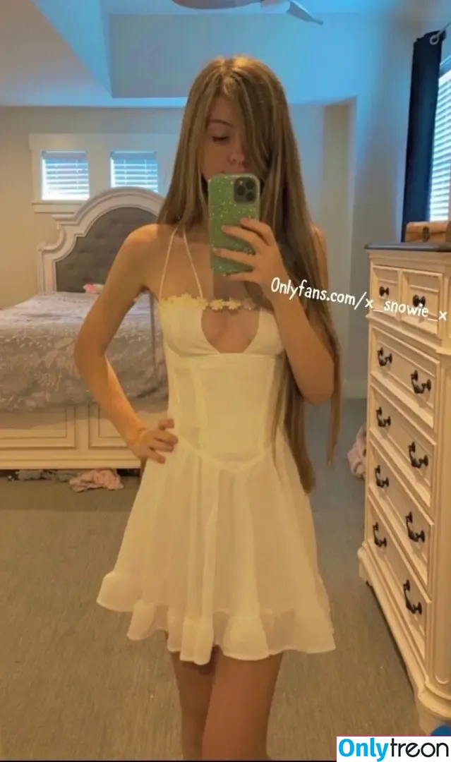 snowie nude photo #0076 (snowie)