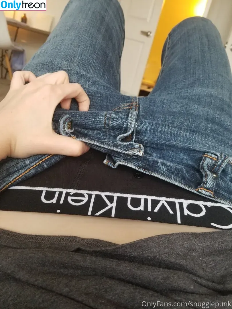 SnugglePunk nude photo #0024 (snugglepunks)