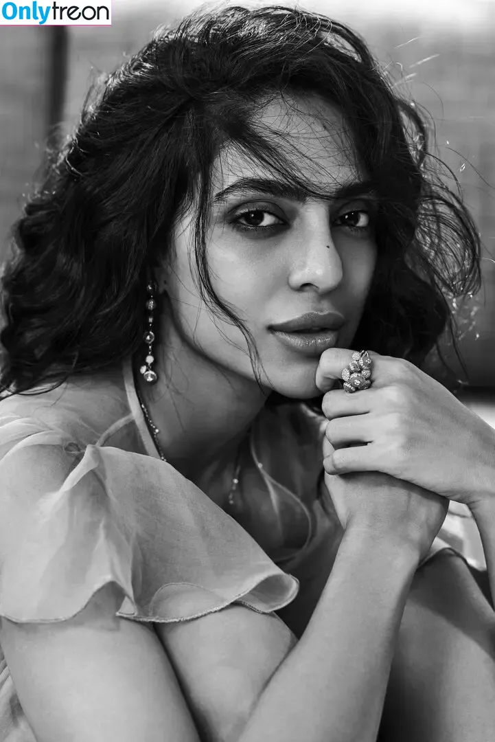 Sobhita Dhulipala nude photo #0012 (sobhitad)