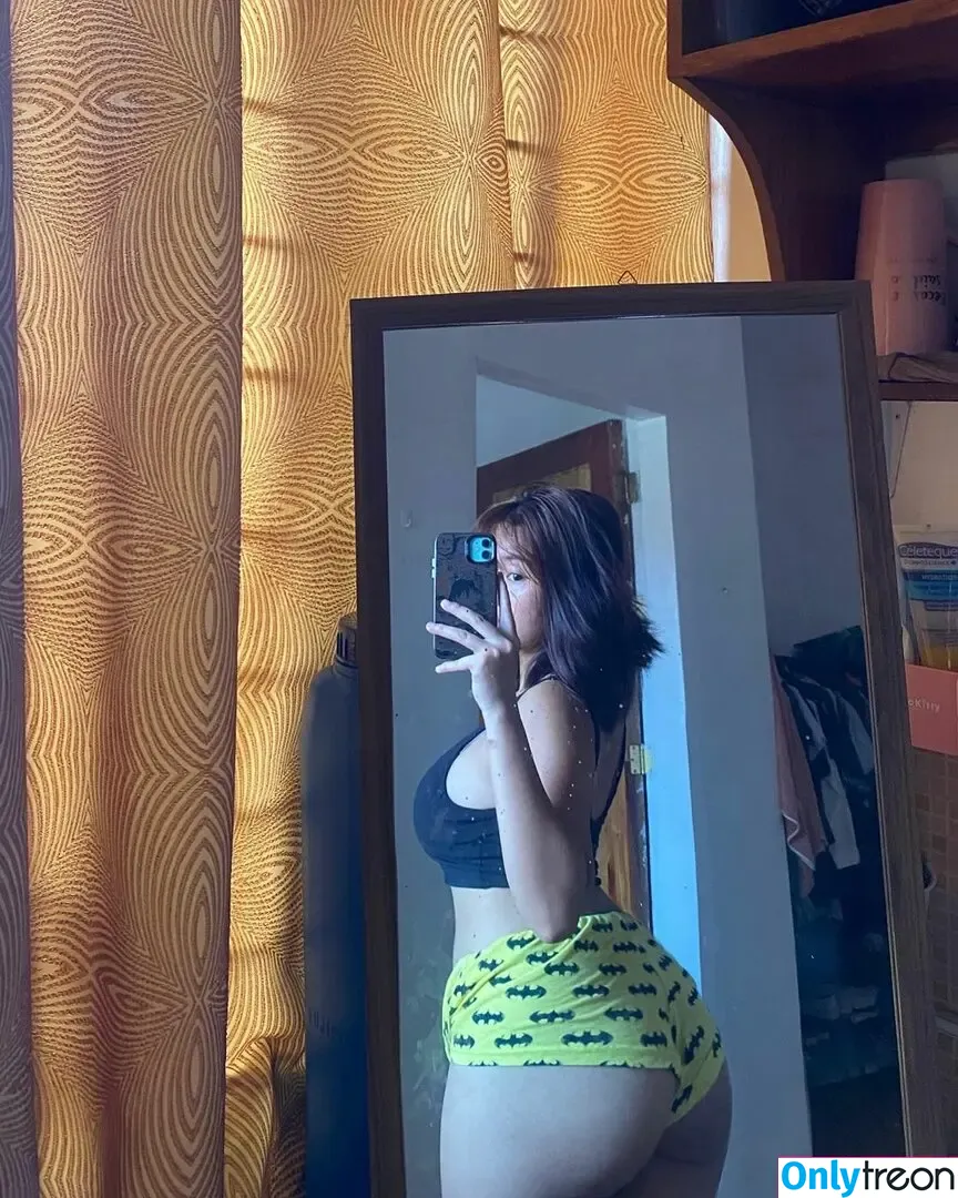 Sofia Bianca / Fiaaawtf / sofiaabnca nude photo #0016 (Sofia Bianca / fiaaawtf)