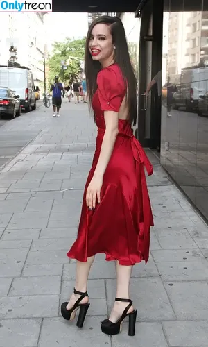 Sofia Carson / SofiaCarson nude photo #0152