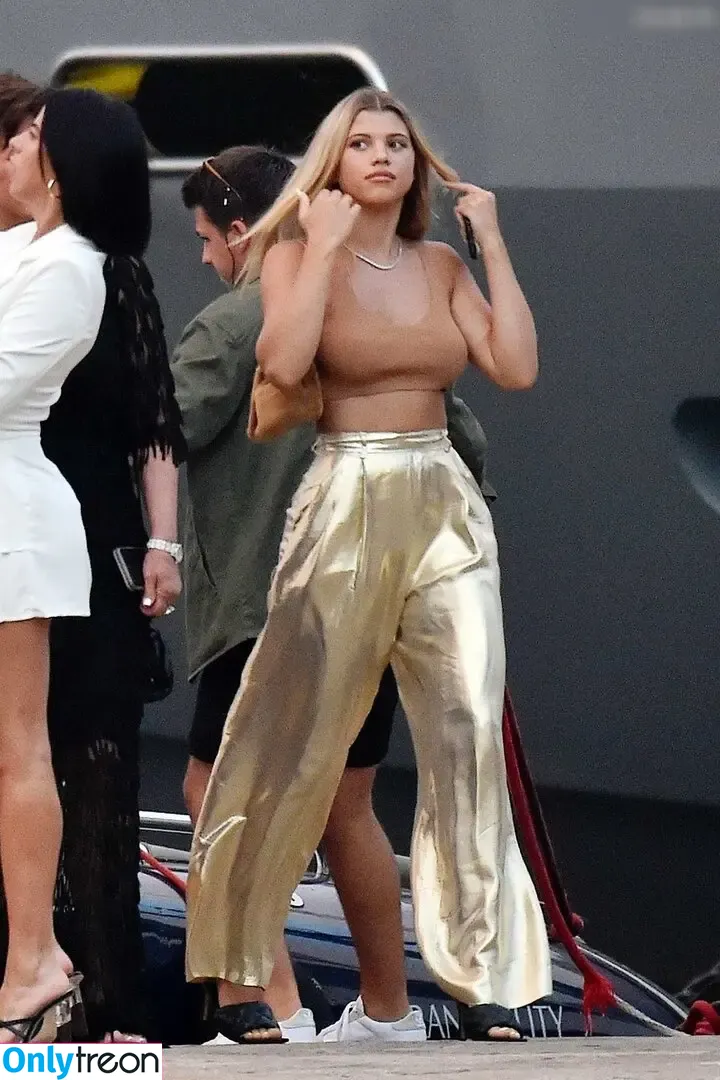 Sofia Richie nude photo #0631 (sofiarichie)