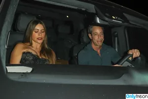 Sofia Vergara / sofiavergara / vergarasofia nude photo #0537