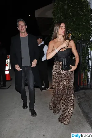 Sofia Vergara / sofiavergara / vergarasofia nude photo #0575