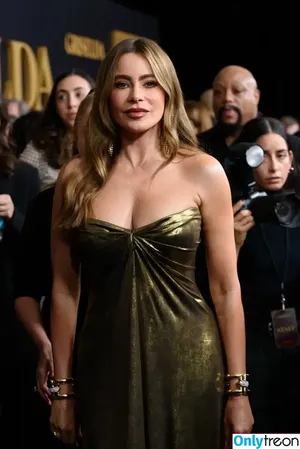 Sofia Vergara / sofiavergara / vergarasofia nude photo #0723