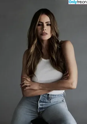 Sofia Vergara / sofiavergara / vergarasofia nude photo #0918