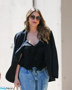 Sofia Vergara / sofiavergara / vergarasofia nude photo #0926