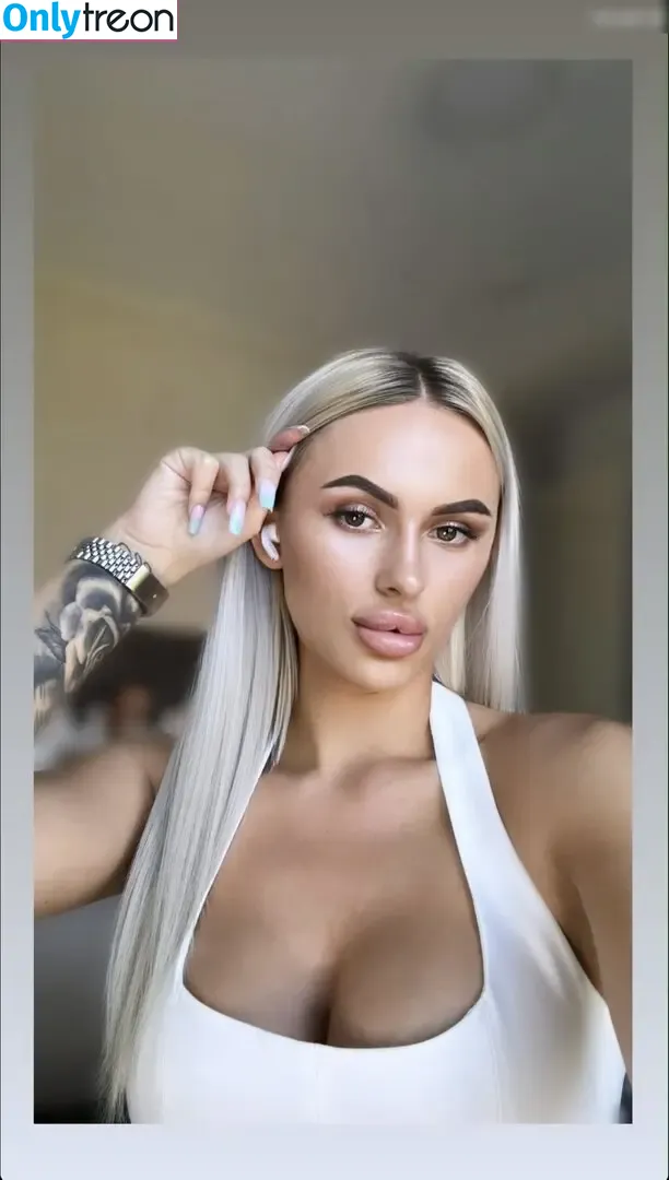 sofie.christin nude photo #0065 (sofie.christin)
