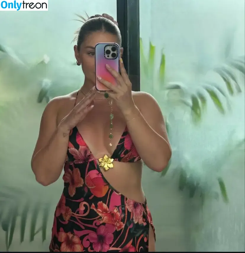 sofiespelta nude photo #0054 (karelyruizoficial)