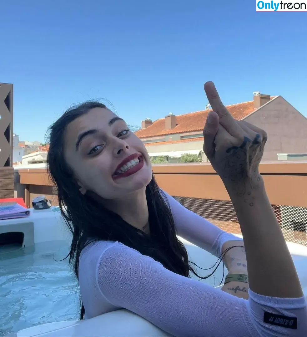 sofifernandez nude photo #0025 (sofif.10)