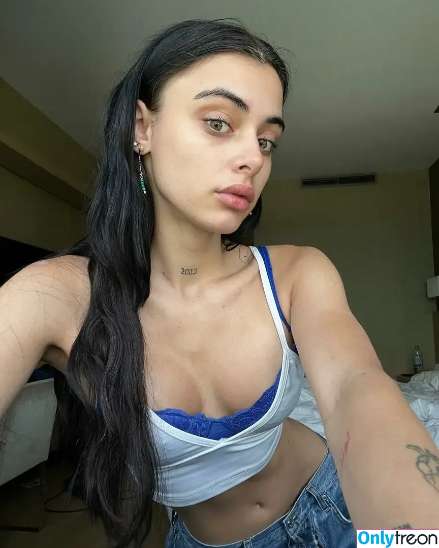 sofifernandez nude photo #0064 (sofif.10)
