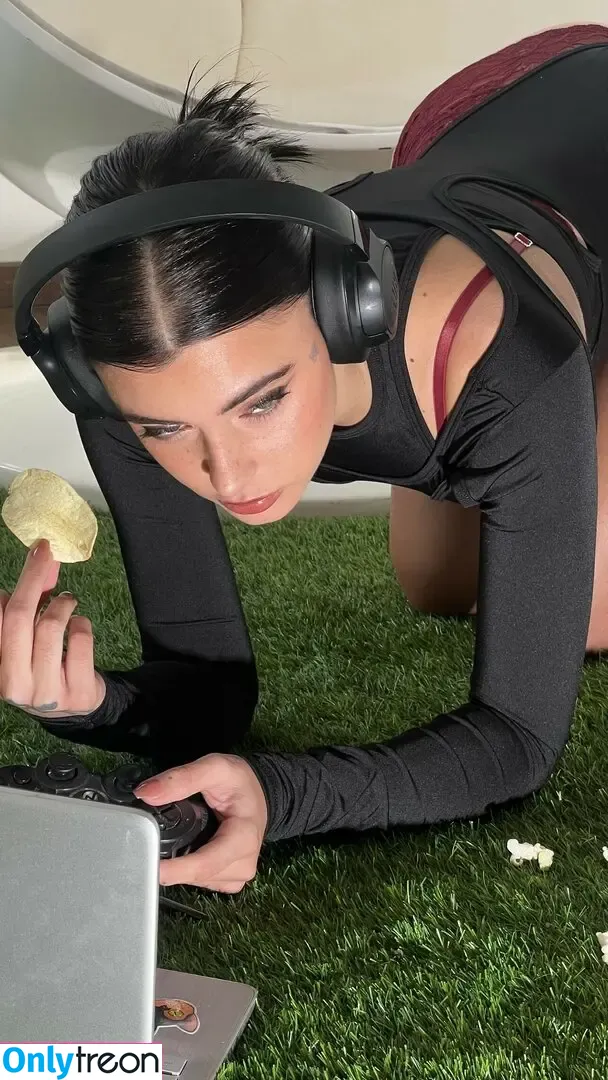 sofifernandez nude photo #0067 (sofif.10)