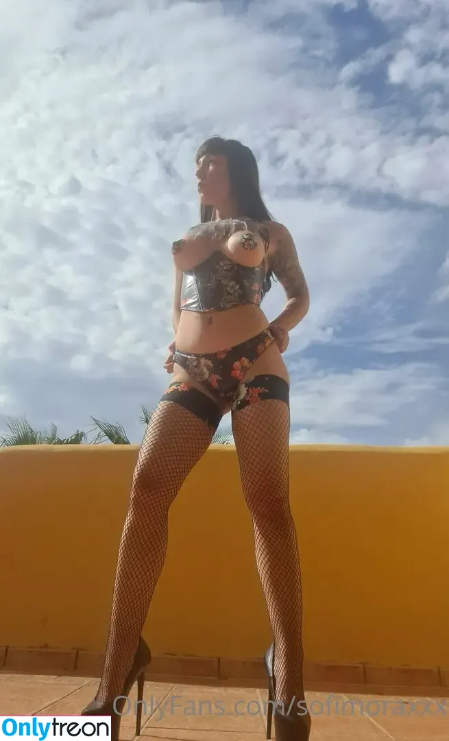sofimoraxxx nude photo #0171 (sofimorax_x)