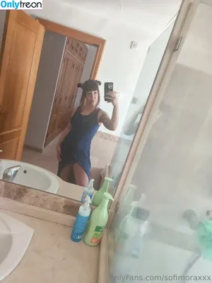sofimoraxxx / sofimorax_x nude photo #1195
