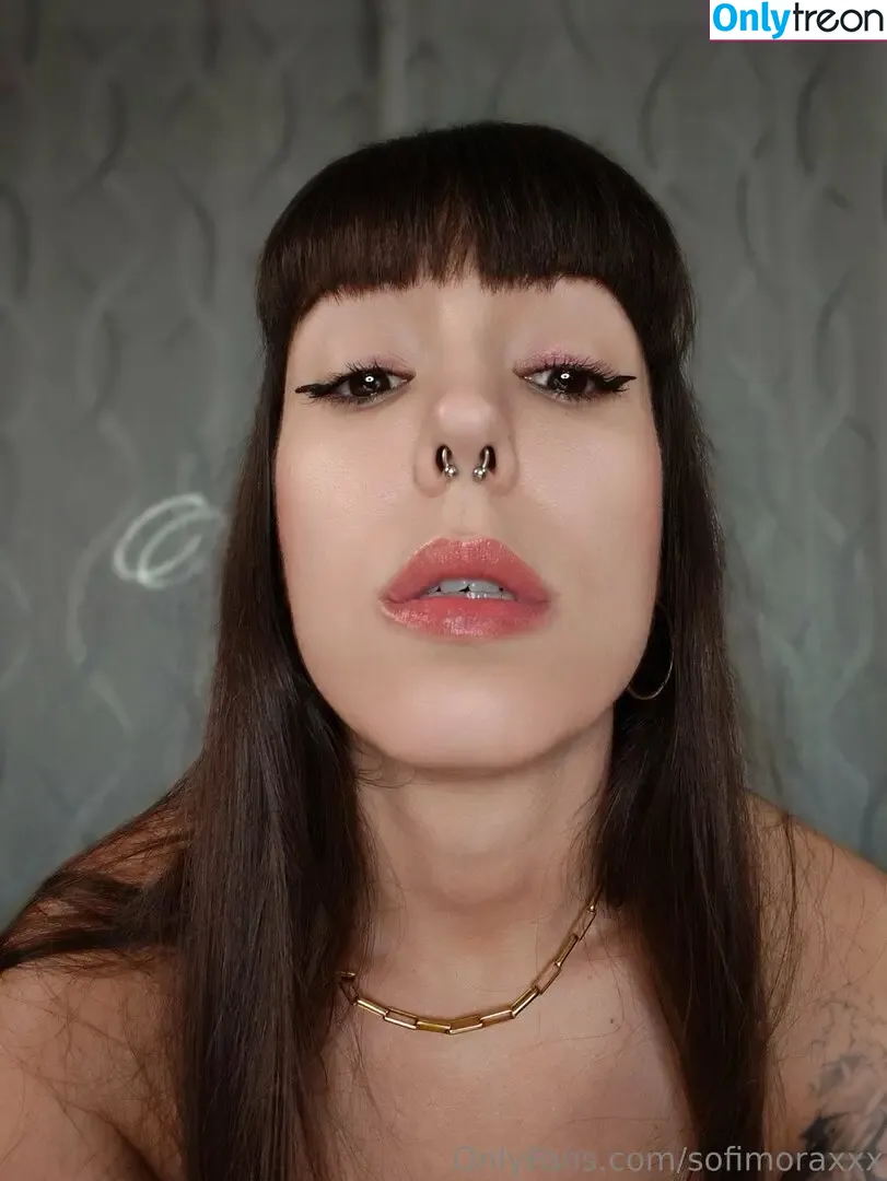 sofimoraxxx nude photo #1175 (sofimorax_x)