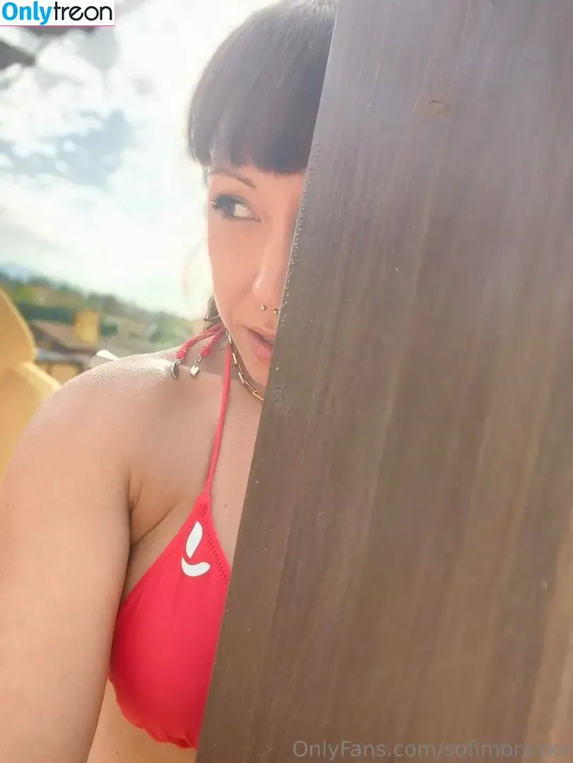 sofimoraxxx nude photo #1191 (sofimorax_x)