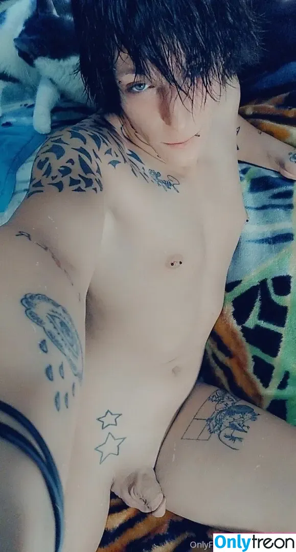SoftBoxBoi nude photo #0045 (SoftBoxBoi)