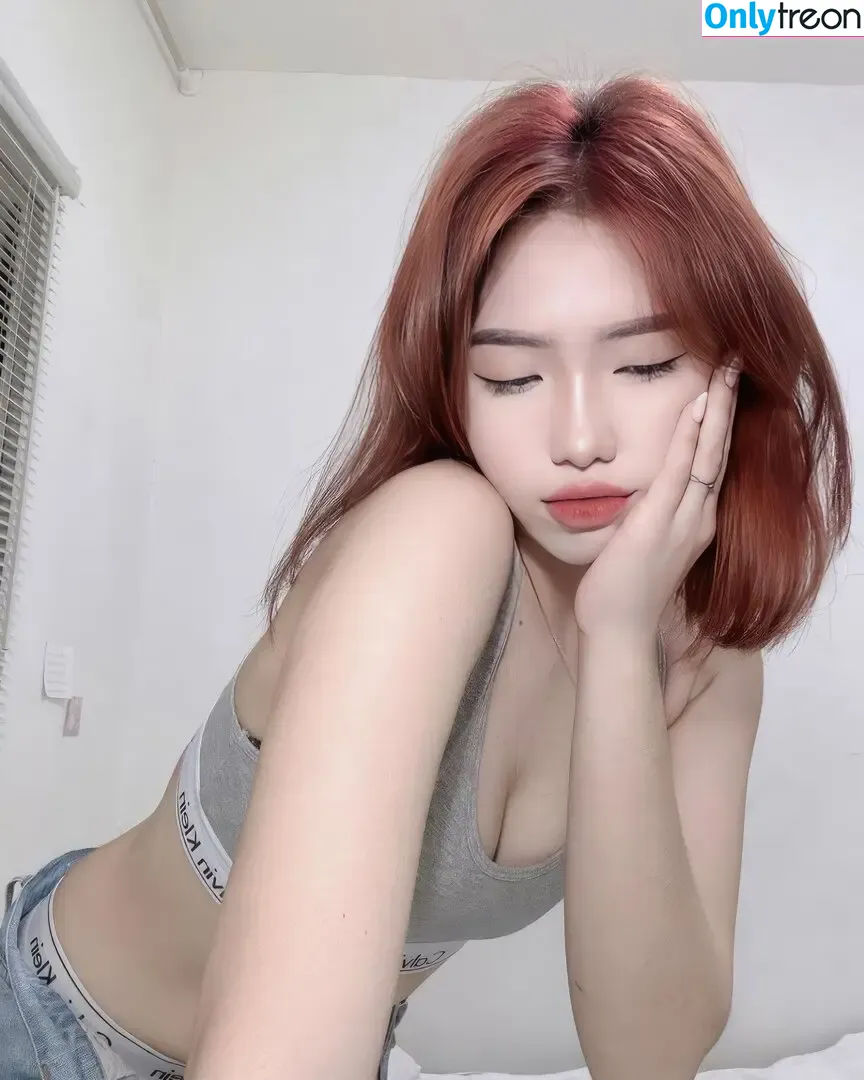 softiemyra nude photo #0032 (maintsoftie)
