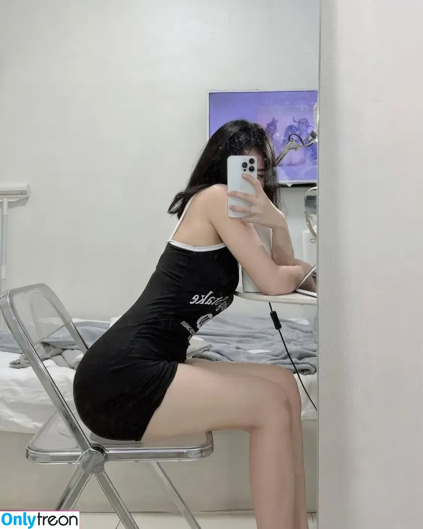softiemyra nude photo #0040 (maintsoftie)