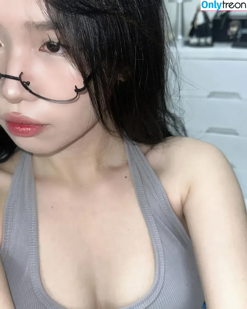 softiemyra nude photo #0060 (maintsoftie)