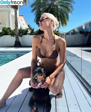 Sofya Zhuk / sofya_zhuk nude photo #0045