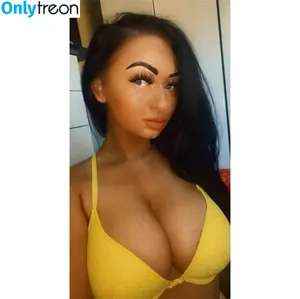 SofyDenton nude photo #0003