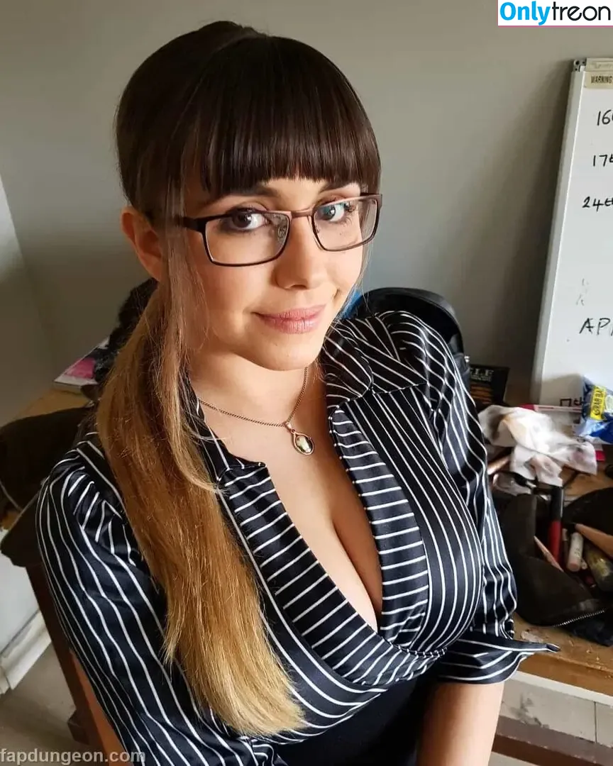 Soheila nude photo #0015 (soheilaclifford / soheyladear)