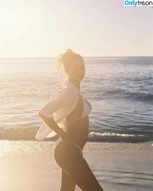  nude photo #0050
