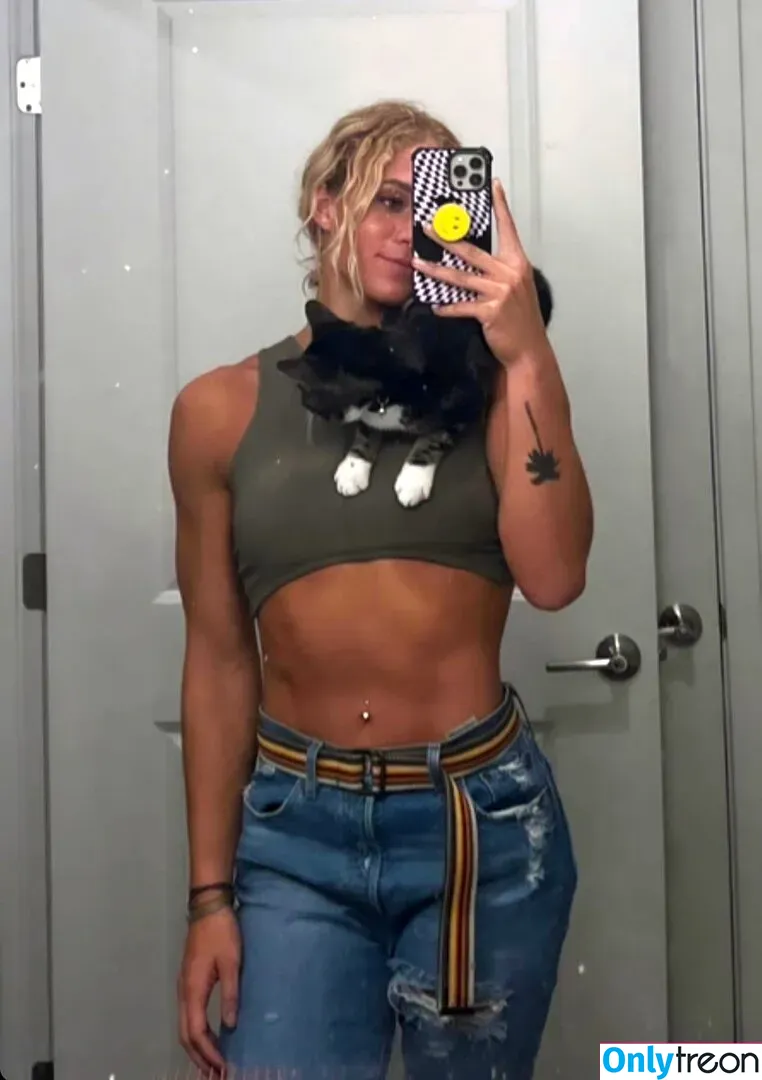Sol Ruca nude photo #0056 (solrucawwe / solrvca)