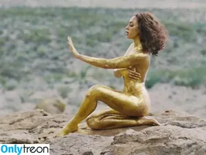 Solange Knowles / solangeknowles nude photo #0032