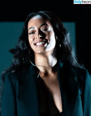 Solange Knowles / solangeknowles nude photo #0048