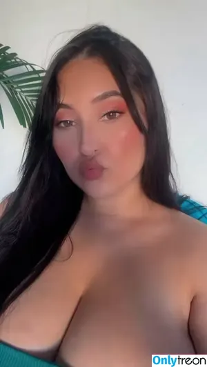 Solanoberrio / anamariasolanoberrio nude photo #0001
