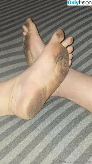 solo_toes / amateursolesntoes nude photo #0035