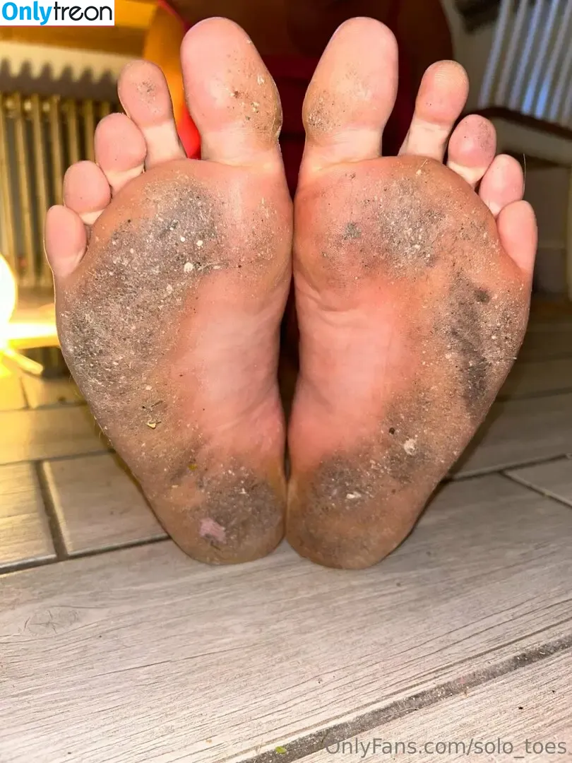 solo_toes nude photo #0019 (amateursolesntoes)