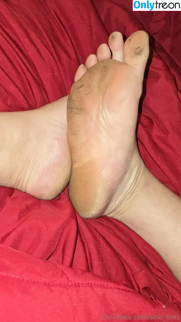 solo_toes nude photo #0027 (amateursolesntoes)