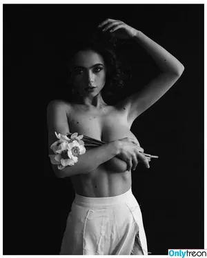 Solomia Maievska / miamaievska / solomia_maievska nude photo #0985