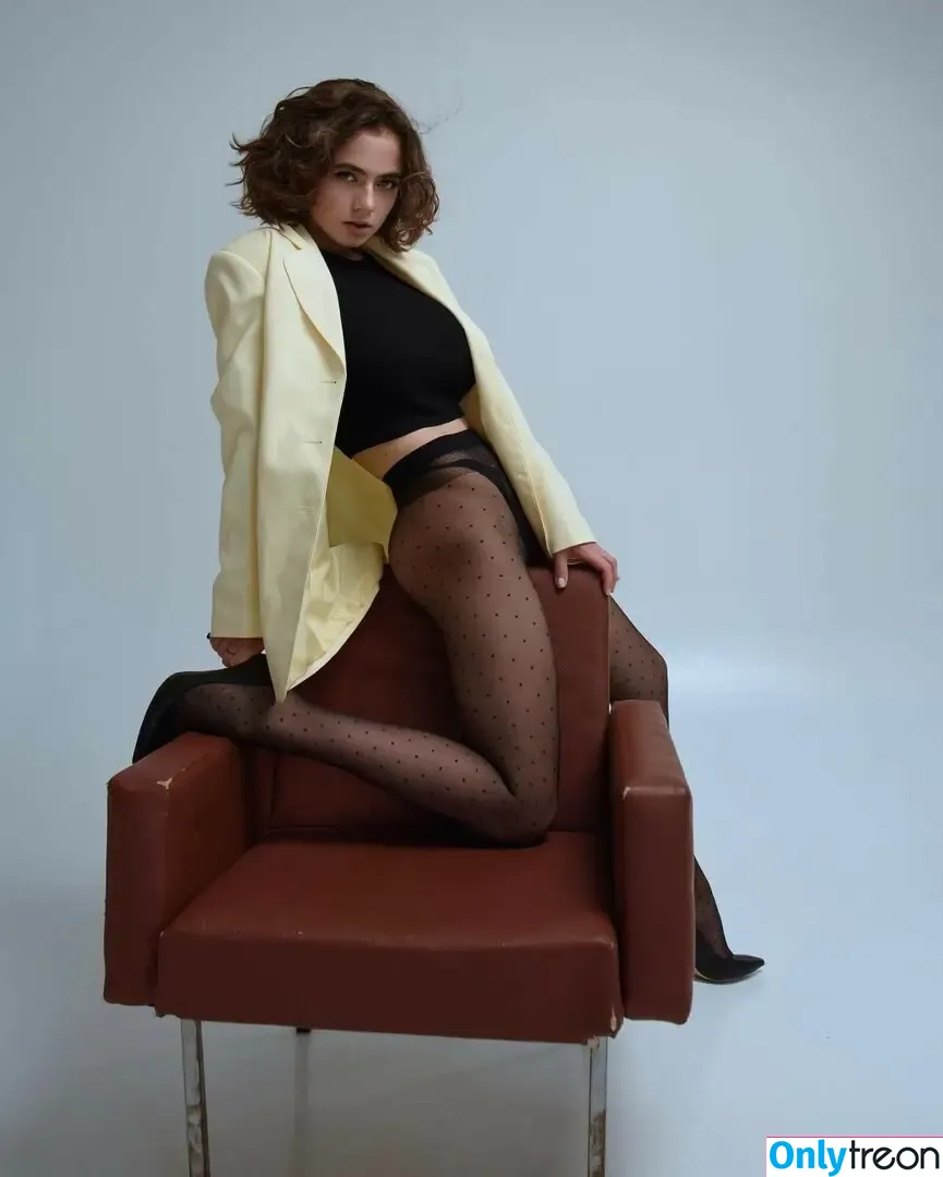 Solomia Maievska nude photo #0415 (miamaievska / solomia_maievska)
