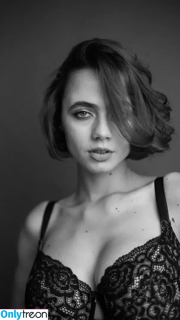 Solomia Maievska nude photo #0915 (miamaievska / solomia_maievska)