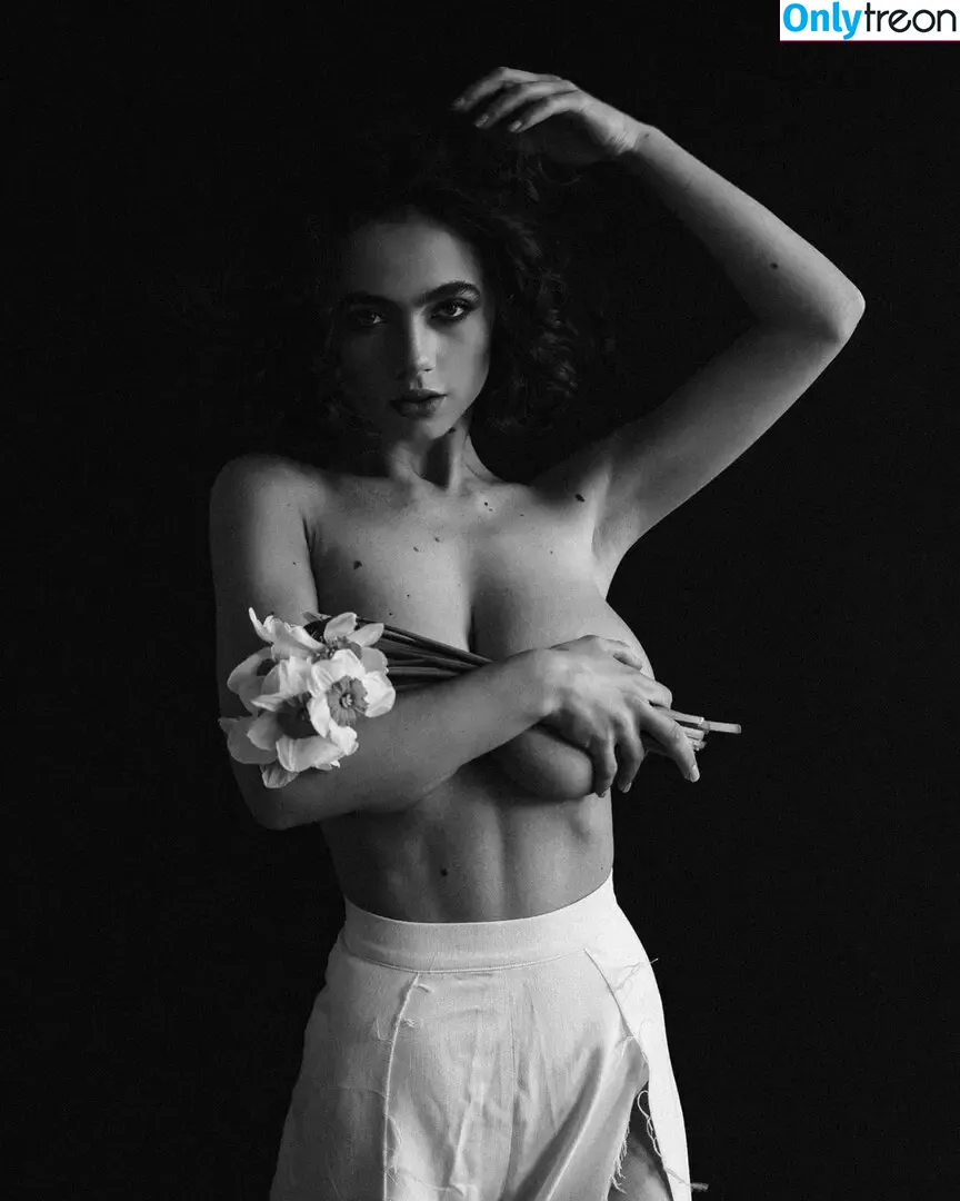 Solomia Maievska nude photo #0995 (miamaievska / solomia_maievska)